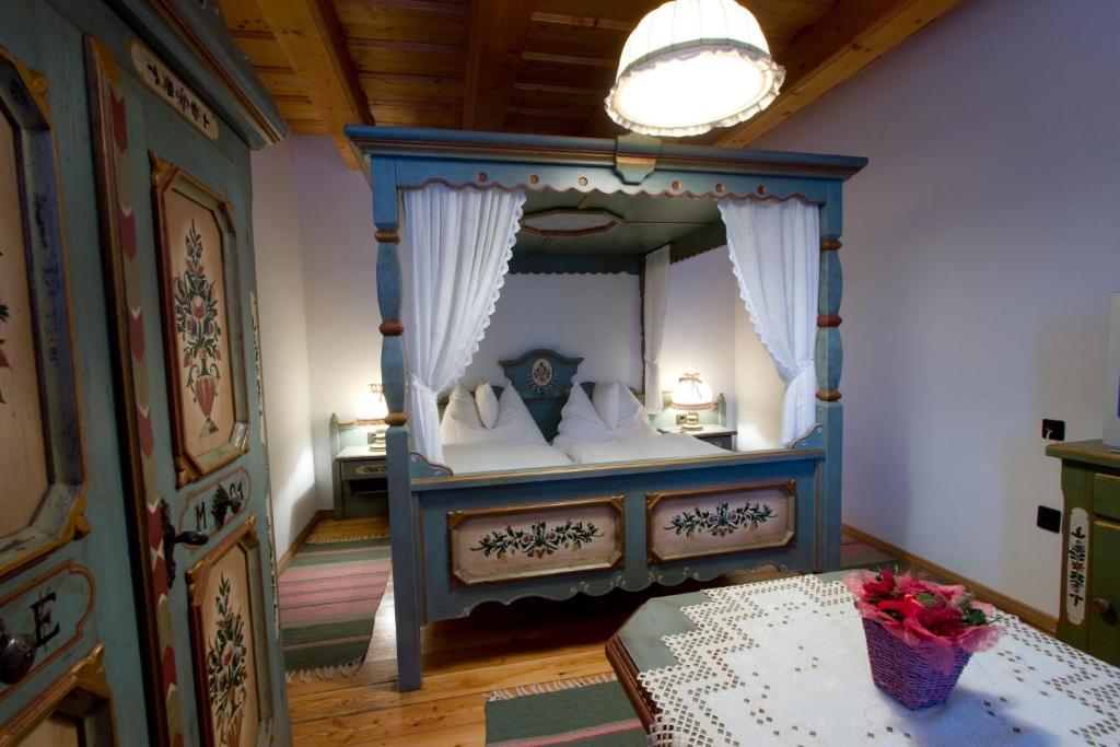 Fogado Az Oreg Preshez Hotel Mór Екстериор снимка