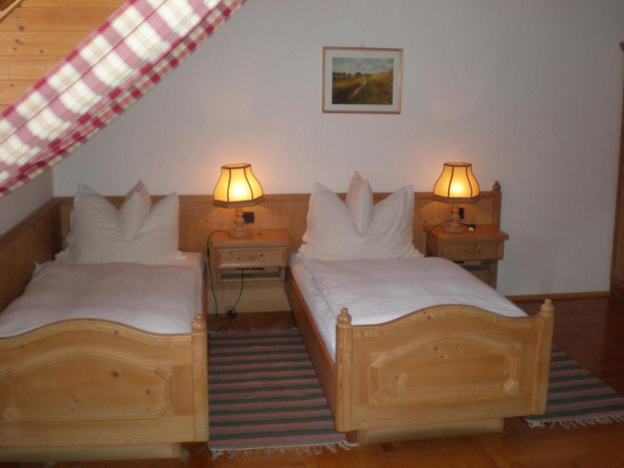 Fogado Az Oreg Preshez Hotel Mór Екстериор снимка