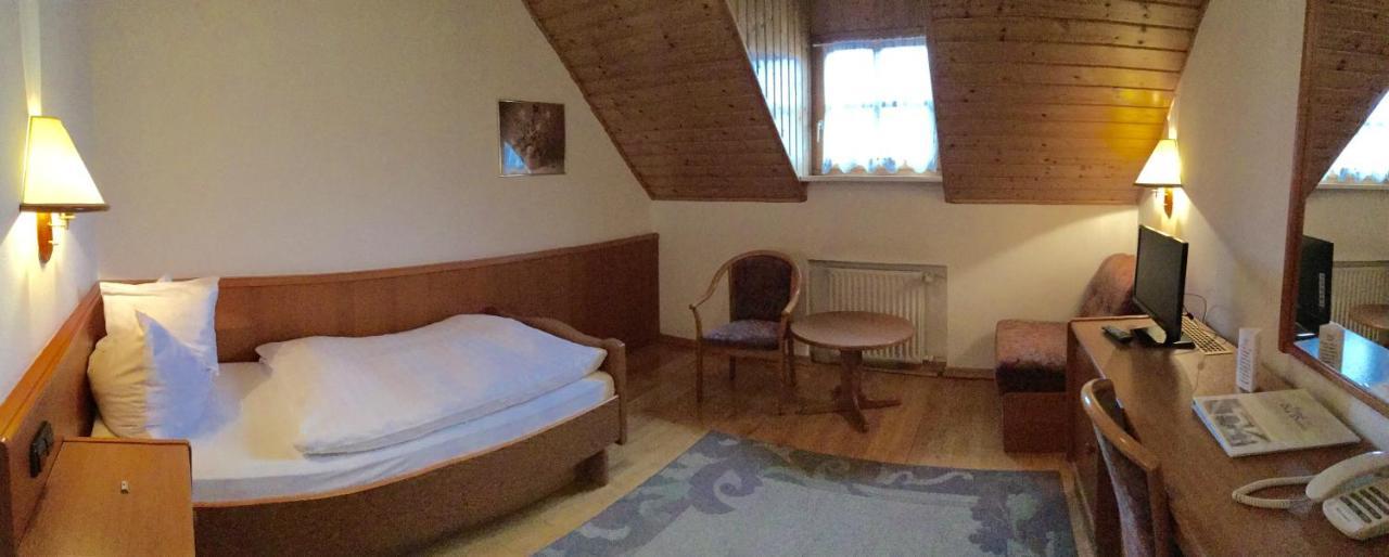 Fogado Az Oreg Preshez Hotel Mór Екстериор снимка